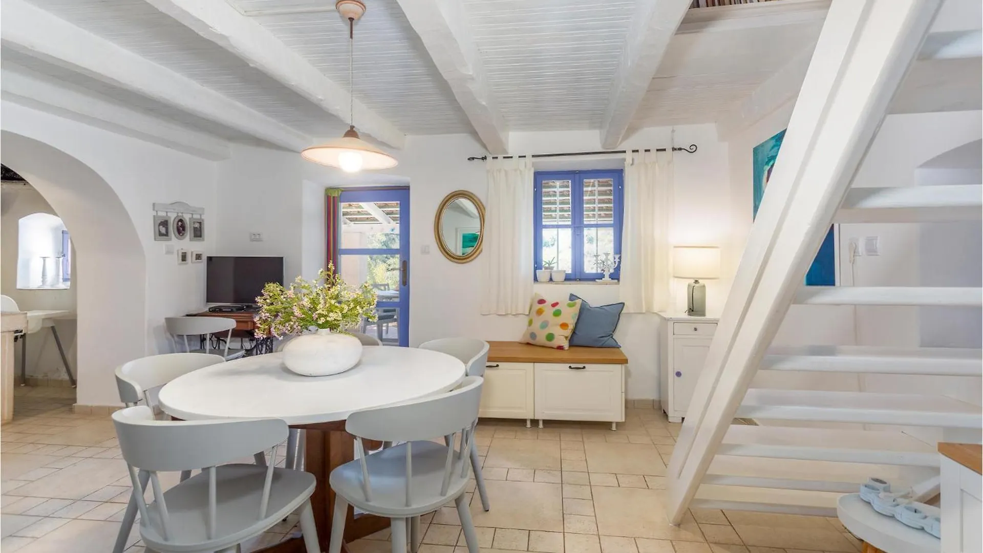 Holiday home 2 Bedroom Lovely Home In Punta Kriza Nerezine