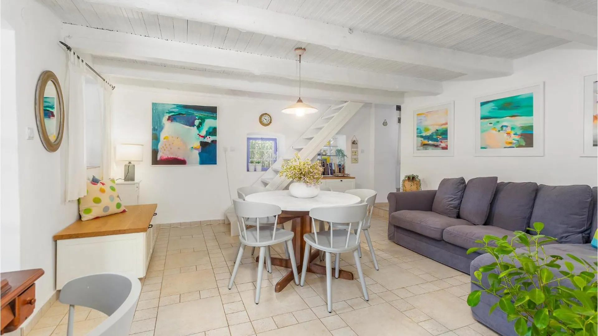 2 Bedroom Lovely Home In Punta Kriza Nerezine