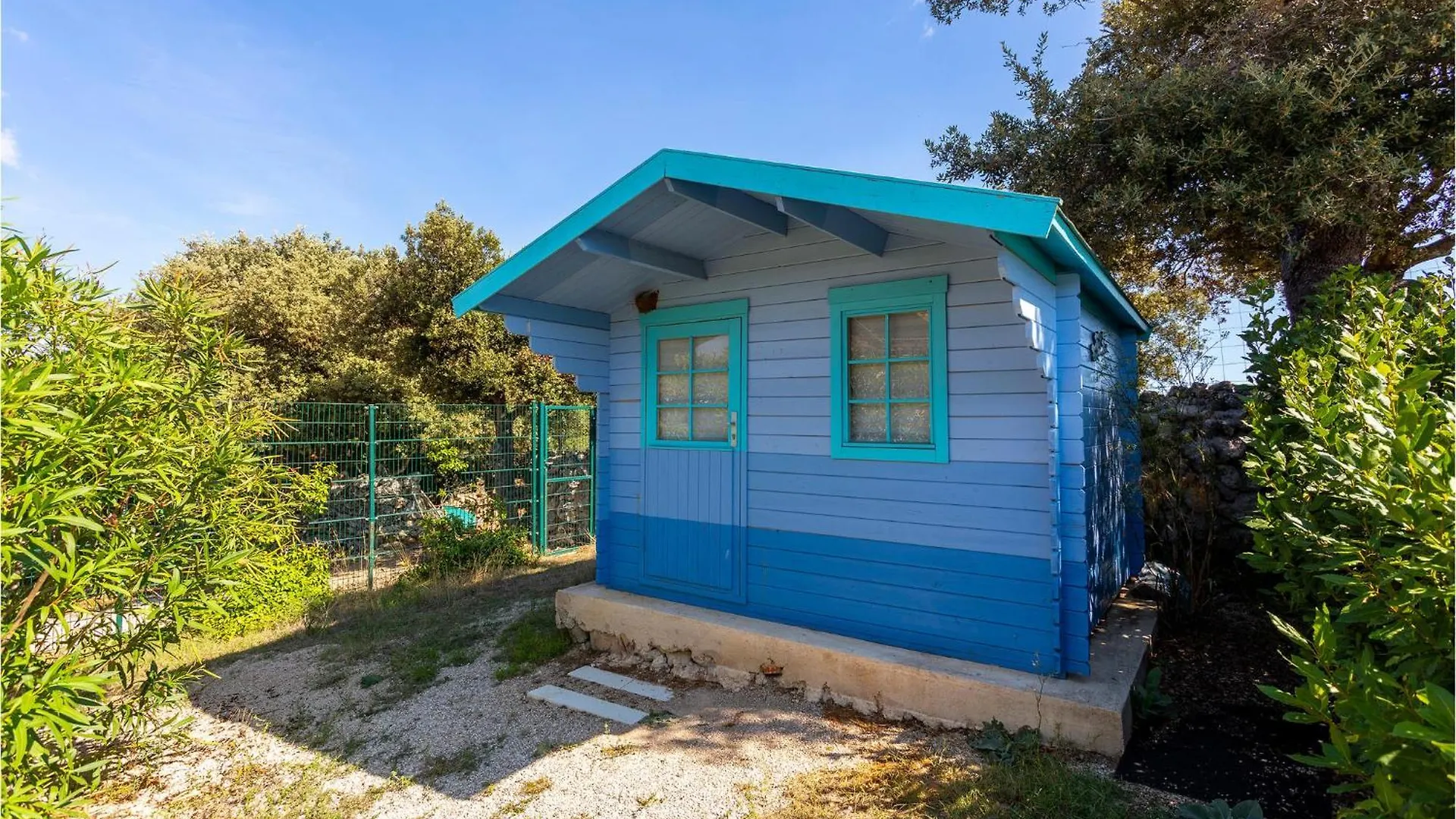 2 Bedroom Lovely Home In Punta Kriza Nerezine